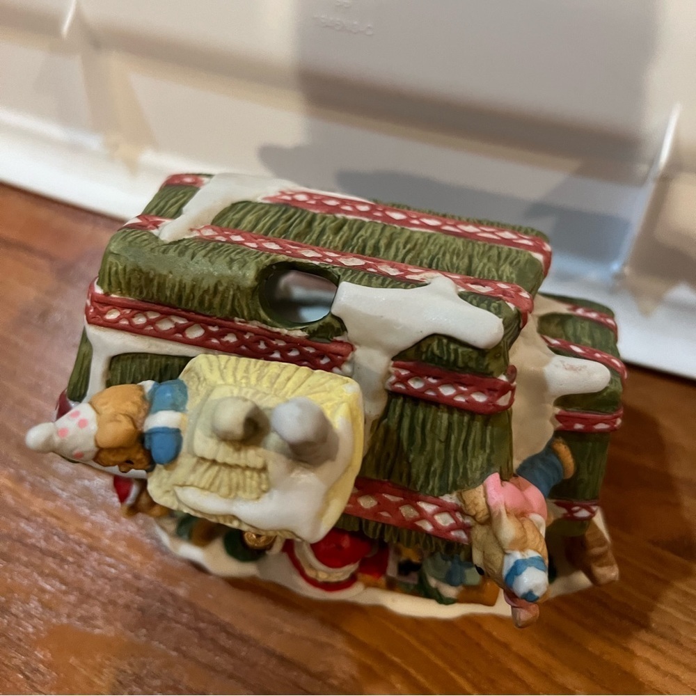 Vintage Christmas Candle Holder - Picture 8 of 14